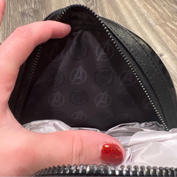 NWT Disney Marvel Loungefly Metallic Black Panther Cosplay Mini Backpack - Picture 3 of 6